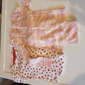 2 Piece Pajama Set - Lot of 2